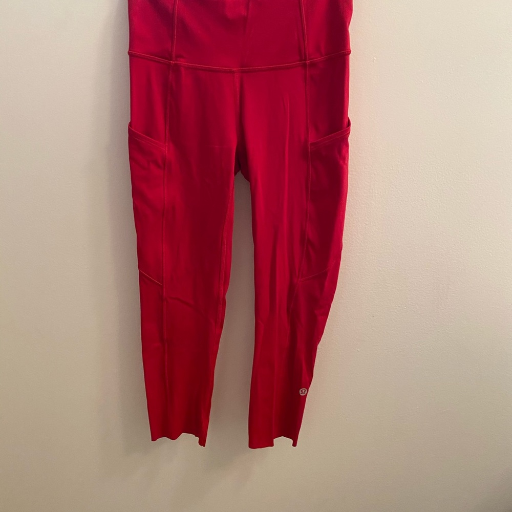 Lululemon fast and free crop